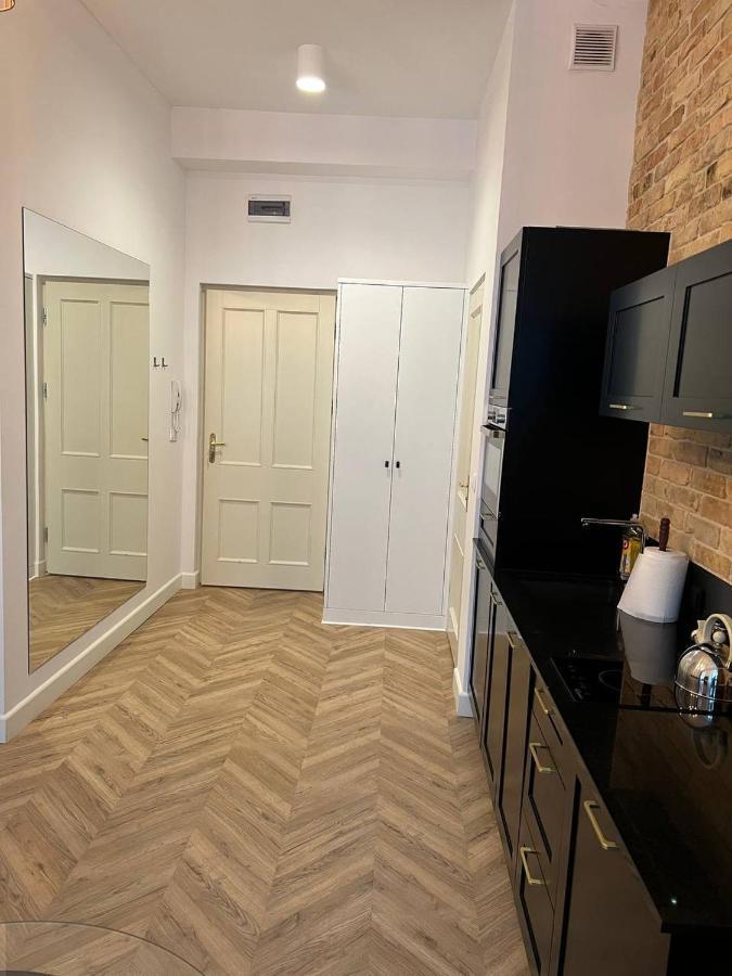 Luxury Apartment In The City Center , Wi-Fi - By Hik Apartments Varsovia Exterior foto